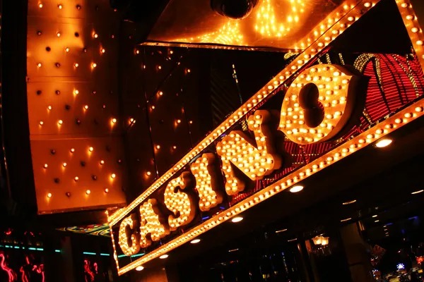 tigerslot platform dashboard showing Sportsbook, live tables, and slots sections